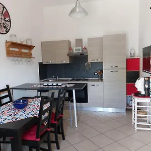 Casa vacanze Casa Follie, Lorenzana